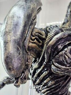 1/6 Alien Big Chap Statue 13 inches Custom Fan Art Resin Predator Alien Statue