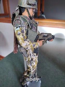 1/6 Cpl Hicks And Sgt Capone From Aliens