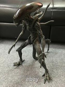 1/6 Rare Hot Toys MMS29 AVP Alien vs Predator Alien Warrior Action Figure