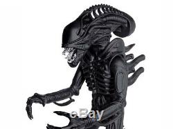 18 Aliens Xenomorph Warrior Action Figure. Matte Black. MISB. 1-Day processing