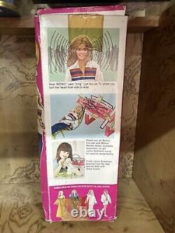 1976 Vintage Kenner The Bionic Woman Action Figure Doll Jaime Sommers NOB