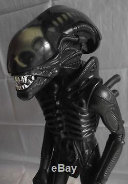 1979 KENNER ALIEN 18 ACTION FIGURE COMPLETE NO BOX GOOD CONDITION