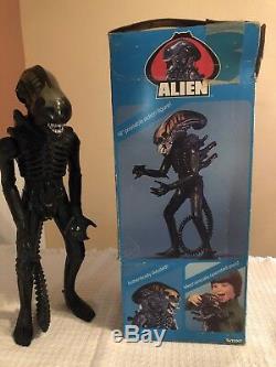 1979 Kenner Vintage 18 Alien Figure