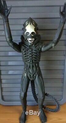 1979 MEGA RARE- Kenner Alien Xenomorph 18 Inch Figure Original Vintage