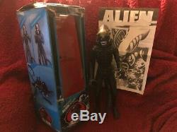 1979 Vintage Kenner ALIEN 18 Action FIgure 100% Complete withDome Poster & Box