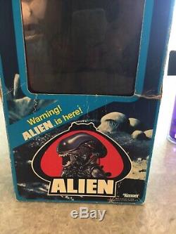 1979 Vintage Kenner Alien 18 Action Figure 100% Complete With Dome Poster & Box