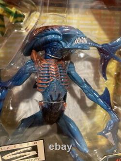 1990's Alien 4 Action Figure Alien Resurrection Vintage USA Unopened