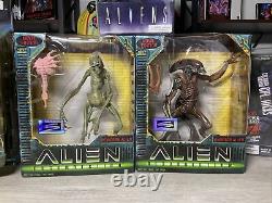 1996- 2009 McFarlane/NECA/Hasbro/Trendmasters Alien Action Figure Lot of 6