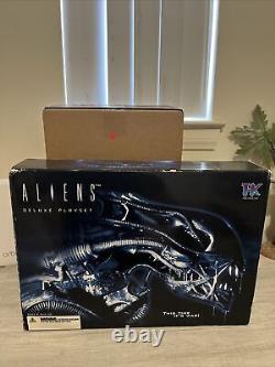 2004 Treehouse Kids Aliens Deluxe Playset Brand New