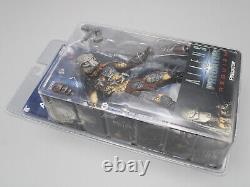 2007 Neca Aliens vs Predator Requiem AVP Masked Wolf Predator Action Figure