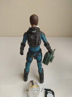 2012 NECA Prometheus Engineer Battle Damaged TRU Exclusive David8 lot U. S. SELLER