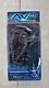 2016 NECA AVP Alien vs. Predator Warrior Alien AUTHENTIC Sealed Complete