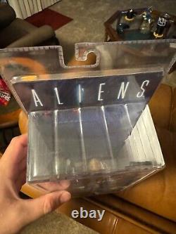 2016 SDCC NECA Exclusive ALIENS 30th Anniversary NEWT 5 Vinyl Figure NIB NEW