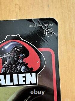 2018 Super 7 Alien ReAction Carded Action Figure The Alien (With Coin)