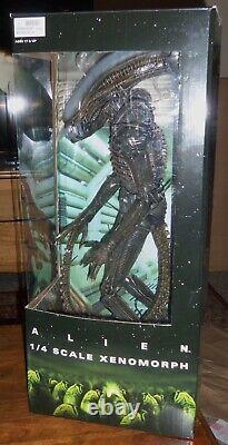 22 ALIEN FIGURE 1/4 SCALE XENOMORPH BIG CHAP ALIENS NECA in BOX