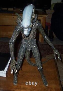 22 ALIEN FIGURE 1/4 SCALE XENOMORPH BIG CHAP ALIENS NECA in BOX