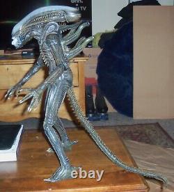 22 ALIEN FIGURE 1/4 SCALE XENOMORPH BIG CHAP ALIENS NECA in BOX