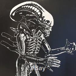 24 Jumbo Gentle Giant Kenner Replica Alien Figure Glow-In-The-Dark SDCC NIB