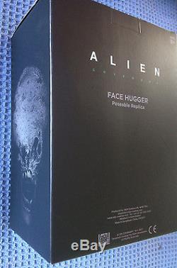 A-box Alien Covenant Facehugger / Hat / Pins / Bottle Opener Bundle Ltd Edition