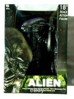 ALIEN 18 Scale Action Figure NECA Reel Toys 2008 Fully Articulated