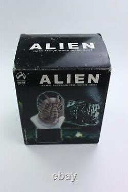 ALIEN FACE HUGGER Limited Edition Micro Bust 1473 / 3000 PALISADES Original Box