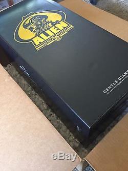 ALIEN Gold Gentle Giant 35 Years Edition Action Figure Toy neca Kenner