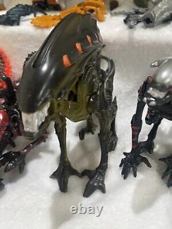 ALIEN VS PREDATOR 12 Lot KENNET FIGURE ACTION FIGURE 1992 1993 1994 Century Fox