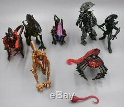 ALIEN Vs PREDATOR Lot of 18 One vehicle with missile FREE Shipping! Kenner Neca