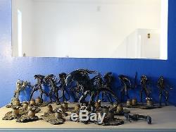 ALIENS LIGHTED QUEEN NEST lot of 20 neca/mcfarlane movie masters