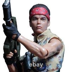 ALIENS PRIVATE JENETTE VASQUEZ (BDUs) Deluxe Action Figure (NECA)