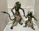 AVP 2 Predalien Battle Damaged 16 figure with Predator figure Hot Toys 2013