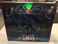 AVP Alien Warrior Hot Toys 1/6 Scale Model Kit