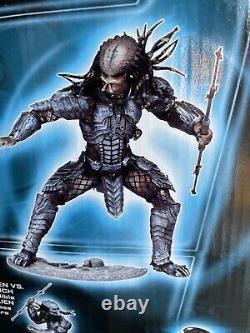 AVP McFARLANE 2006 SCAR PREDATOR WITH MASK