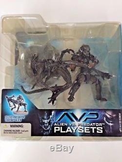 AVP McFarlane action figures complete series 2005 Sealed Mint Alien Predator