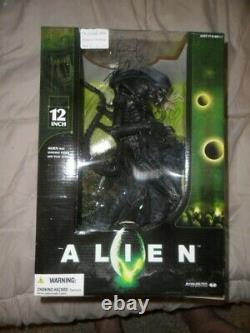 Alien 12 ACTION FIGURE 2004 McFarlane PRODUCTION PROTOTYPE Super Rare NEWithMIB