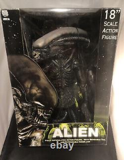 Alien 18 1/4 Scale 2008 NECA Reel Toys Xenomorph Alien not Predator Rare