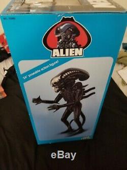 Alien 24 inch Jumbo Kenner Figure Gentle Giant Studios brand new