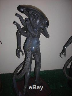 Alien Big Chap Maquette From Sideshow Collectibles 1/3 statue figure H. R. Rare