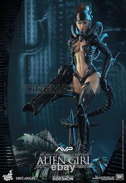 Alien Girl Sexy Sixth Scale Action Figure Hot Toys Has 02 Angel Sideshow 1/6