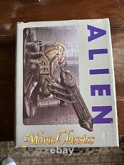 Alien Movie 160 Scale Space Jockey Astronauts Model Kit PVC Classics Halcyon
