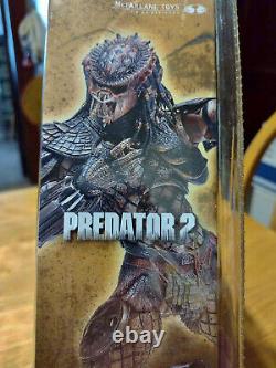Alien & Predator 8 Movie Maniacs Complete Series 6 Figure Lot McFarlane Toys