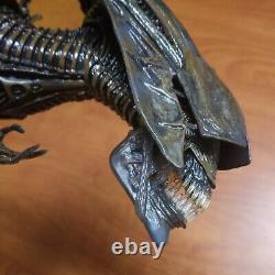 Alien Queen NECA Resurrection Ultra Deluxe Brown 2019 Loose HTF