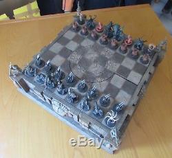 Alien Versus Predator Avp Chess Set Sota Toys Ultra Rare Ex. #972/3000 With Box