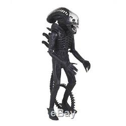 Alien Vintage Jumbo Xenomorph Action Figure