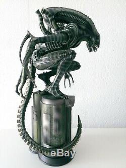 Alien Warrior 1/4 Resin Statue 56cm