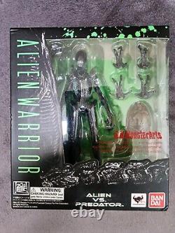 Alien Warrior AVP S. H. MONSTERARTS UNOPENED BANDAI 2014 Romulus Xenomorph New