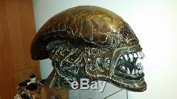 Alien Warrior Bust 1-1 scale Statue Giger Aliens Life Size AVP Predator
