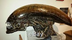 Alien Warrior Bust 1-1 scale Statue Giger Aliens Life Size AVP Predator
