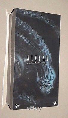 Alien Warrior Sixth Scale Figure Hot Toys Sideshow Aliens NEW