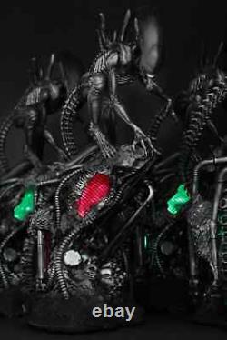 Alien Xenomorph Action Figure With Integrated LED, Realism 12k, Handmade IN Cmd